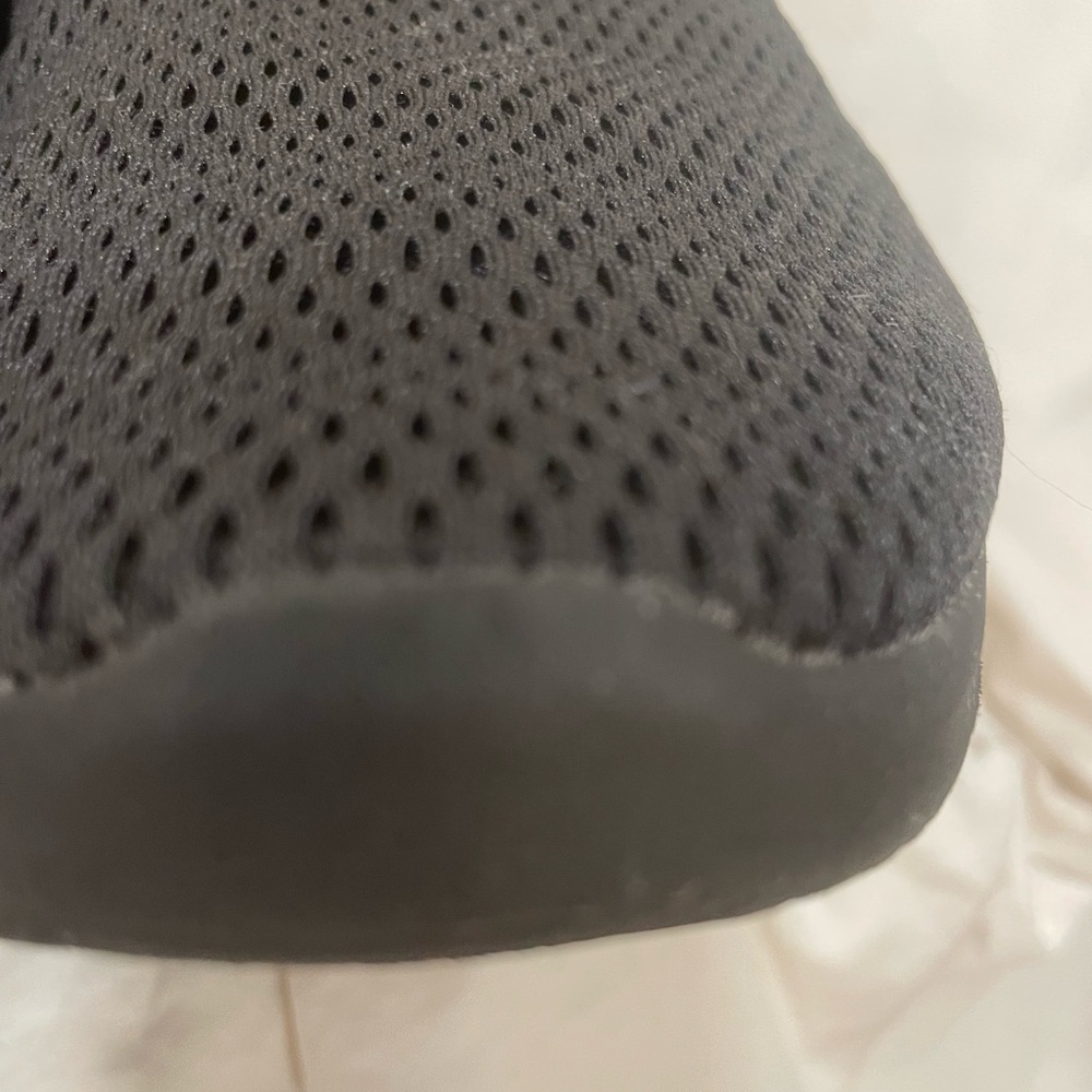 Nike Air Max motion 2 Men's Black Mesh Sneakers Unisex - Picture 4 of 12